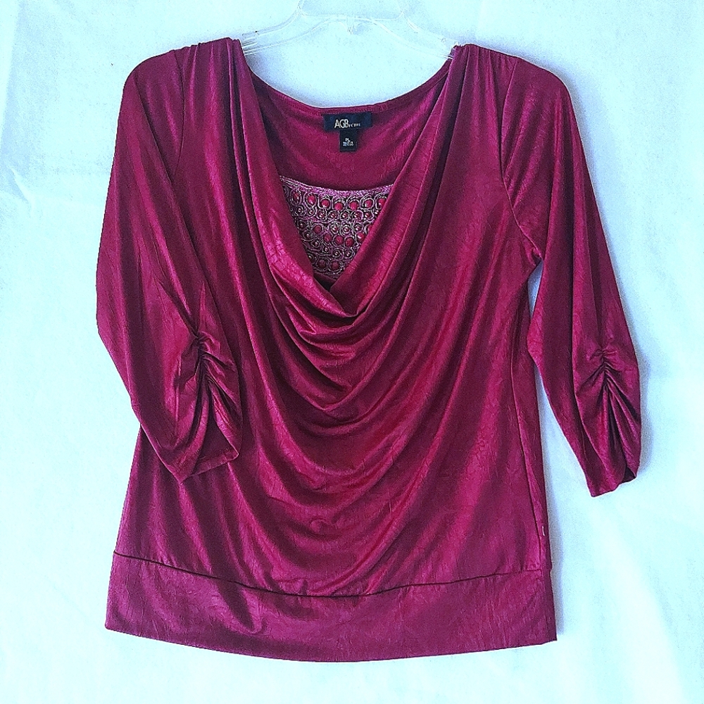Agb burgundy red top petite large